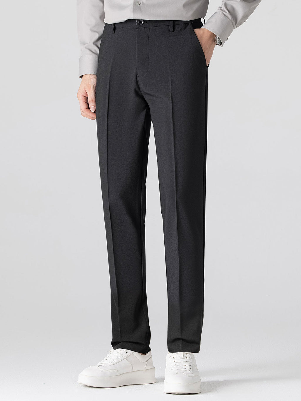 Contrast Trim Zipper Knit Polo & Slim Fit Tapered Trousers