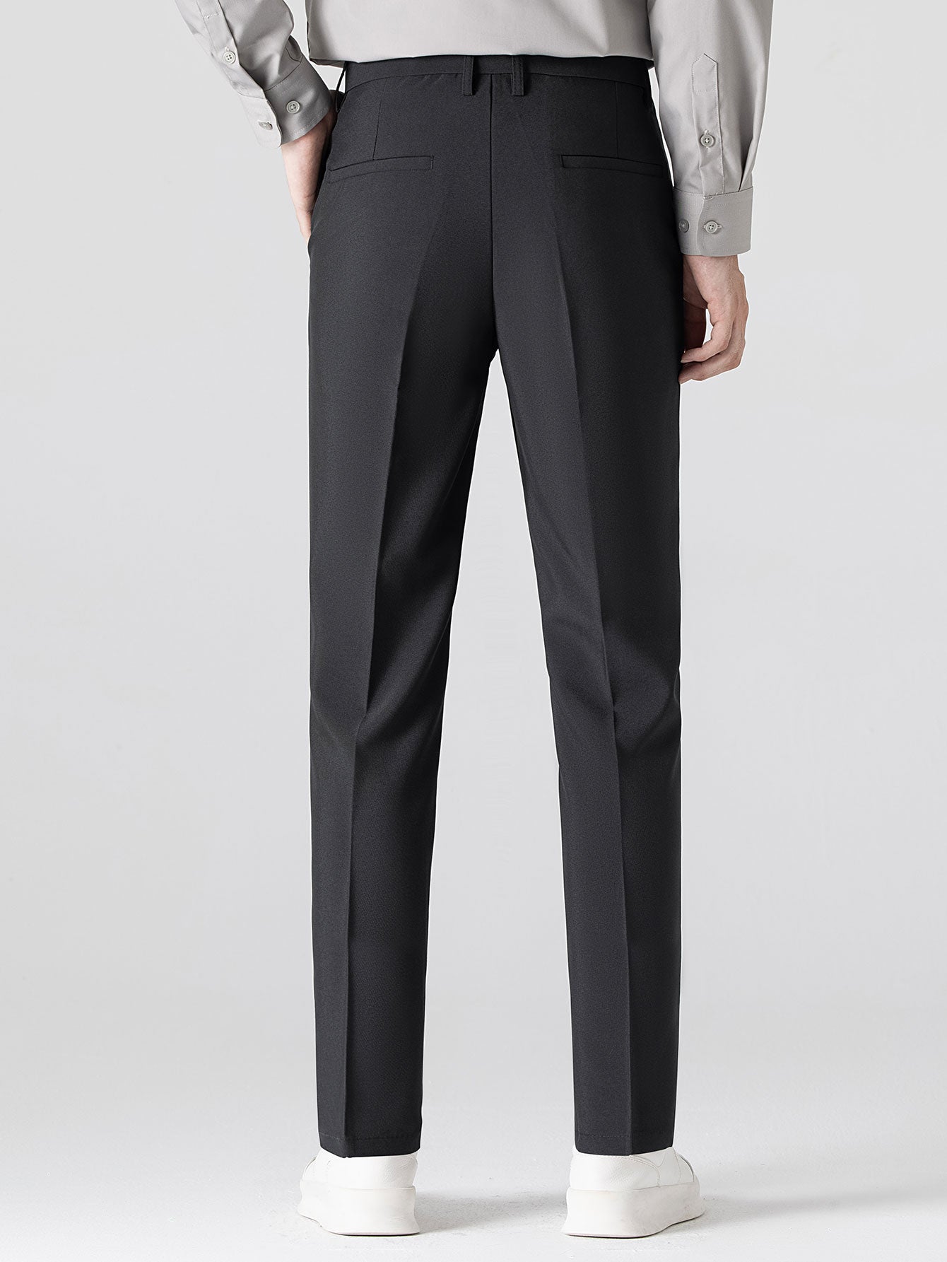Twisted Jacquard Zipper Knit Polo & Slim Fit Tapered Trousers