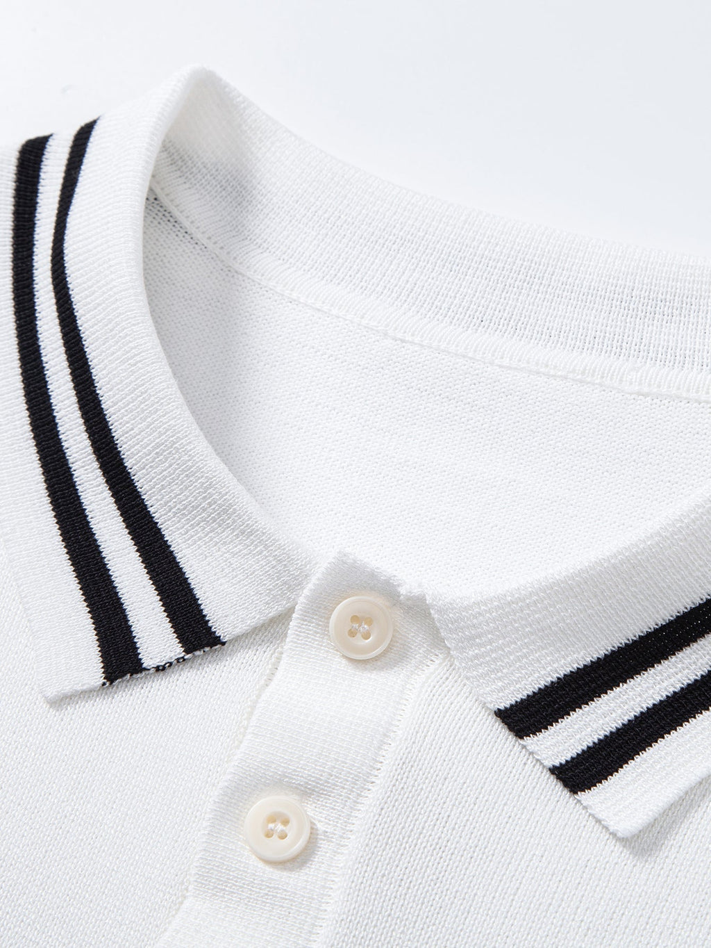 Contrast Trim Twisted Jacquard Knit Polo & Slim Fit Tapered Trousers