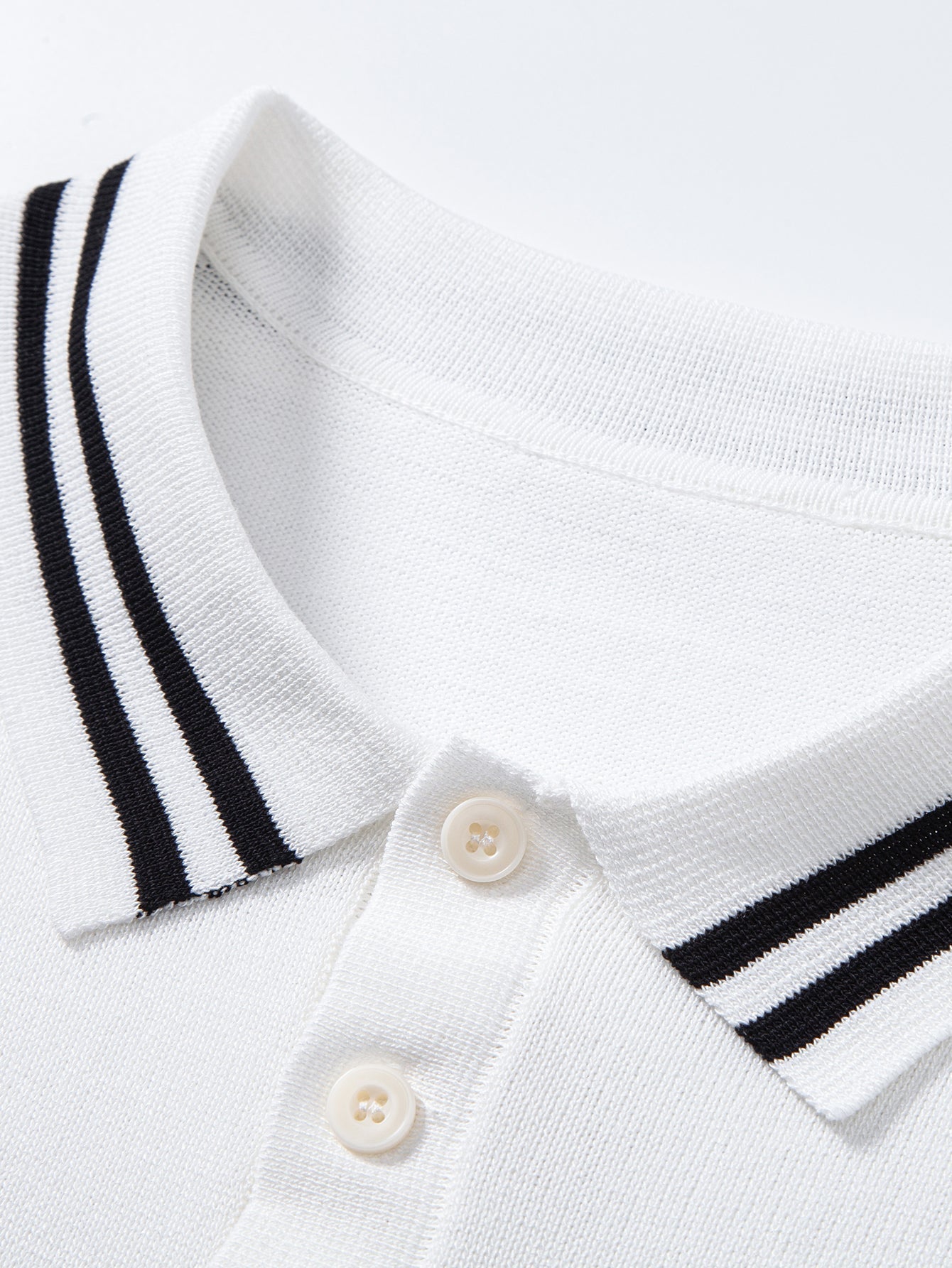 Contrast Trim Twisted Jacquard Knit Polo & Slim Fit Tapered Trousers